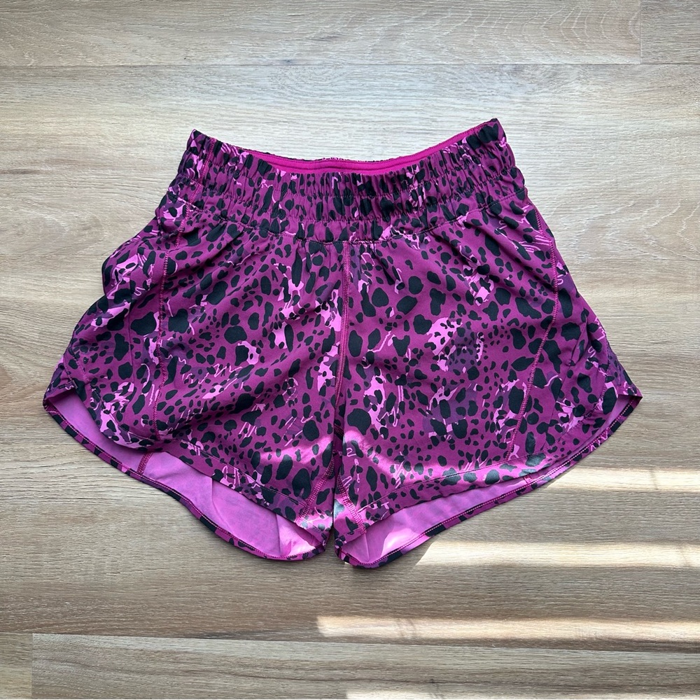 Lululemon Track That Mid-Rise Lined Short 5"